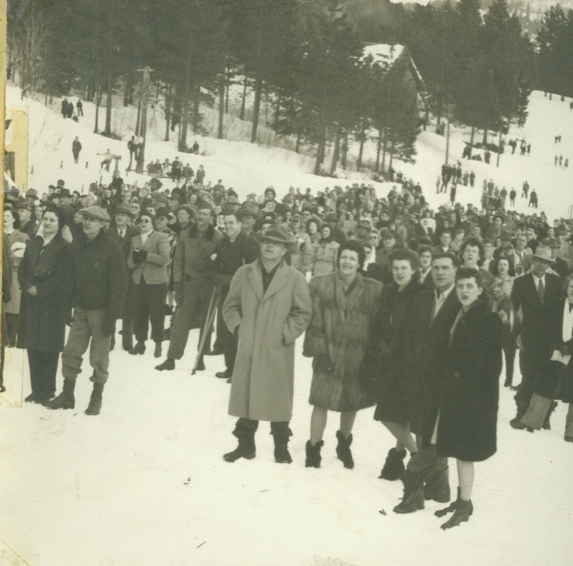 ski jump spectators